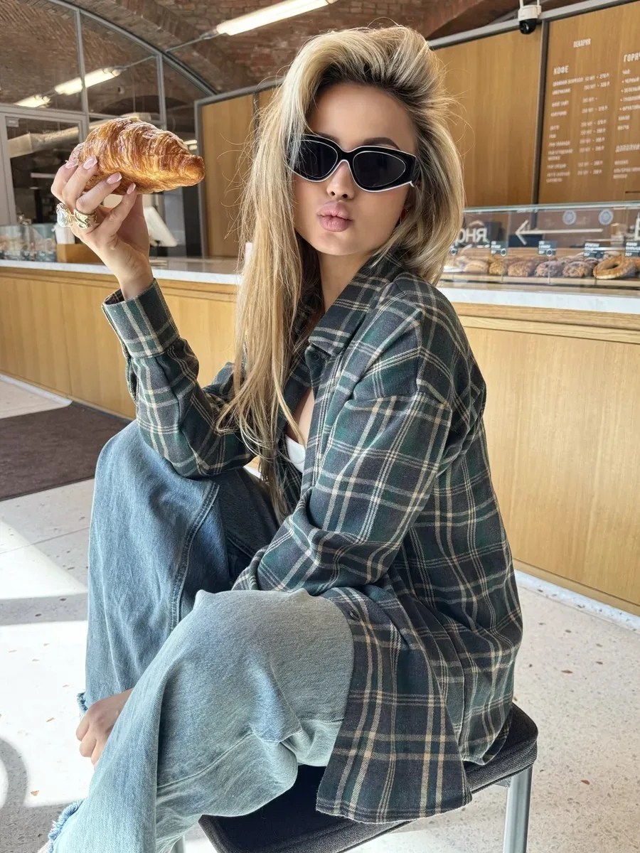 женская рубашка в клетку,женская рубашка в клетку оверсайз,рубашка клетчатая,оверсайз рубашка в клетку,клетчатая рубашка женская