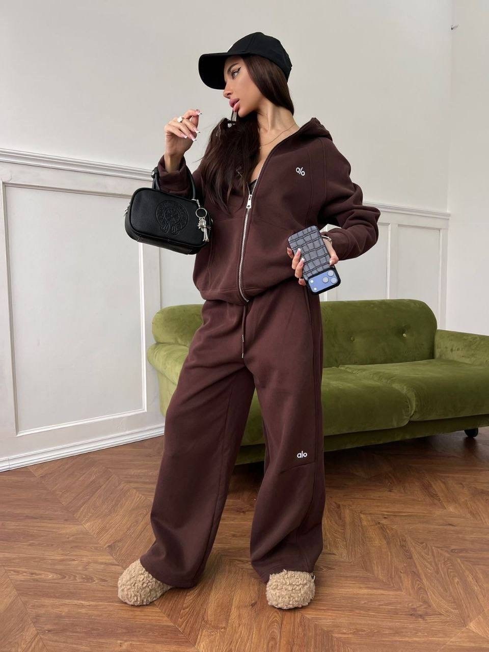 cпортивный костюм женский на флисе,костюм женский на флисе,спортивные костюмы женские,спортивные костюм,костюм женский флисовый