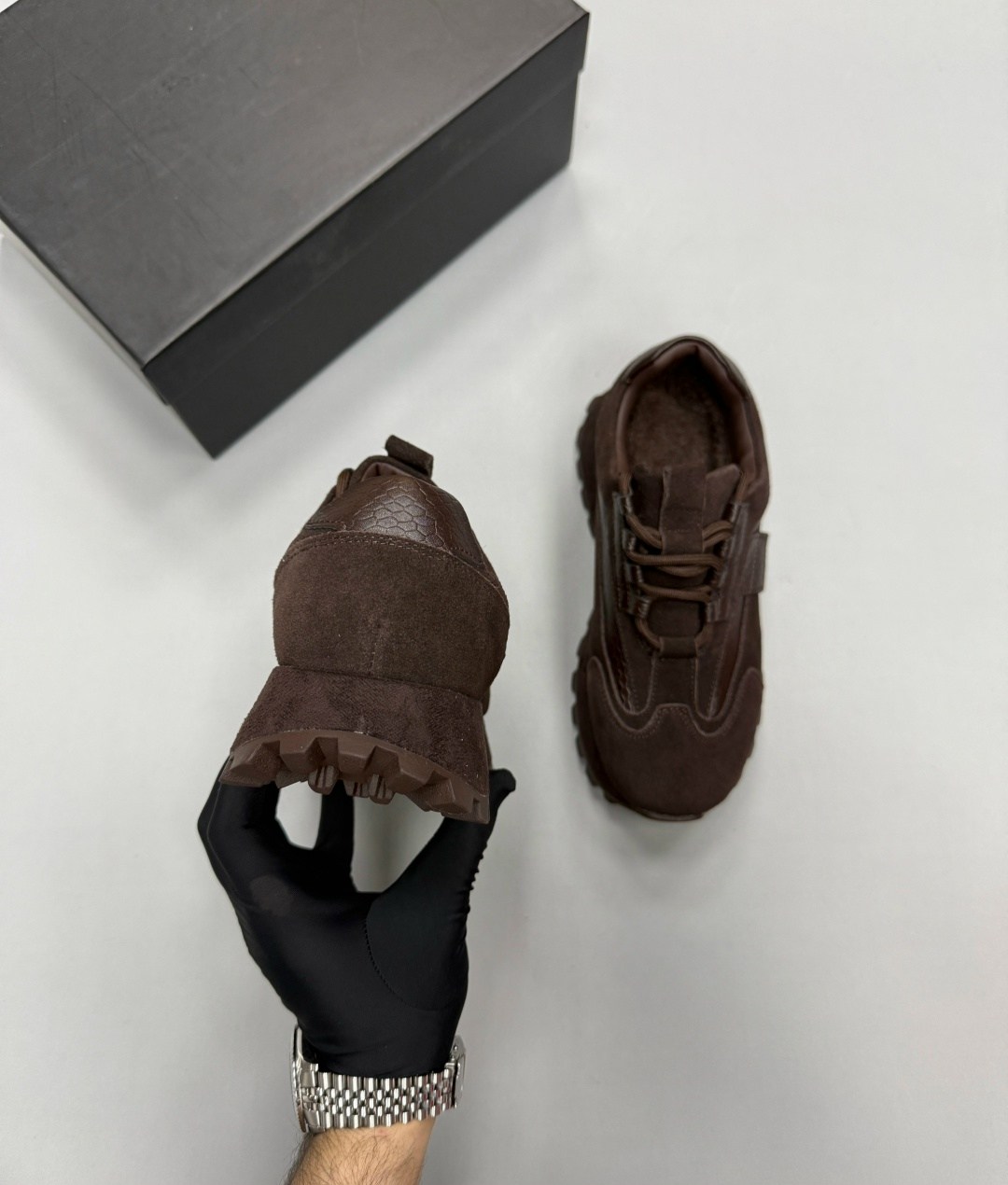 ,кроссовки коричневые женские,коричневые кроссовки,кроссовки замшевые,женские кроссовки