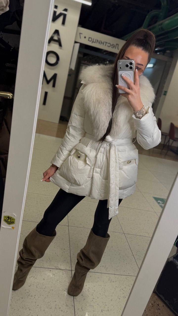 пуховики с мехом,стильные пуховики,пуховик белый,пуховик женский с натуральным мехом,пуховики с натуральным мехом