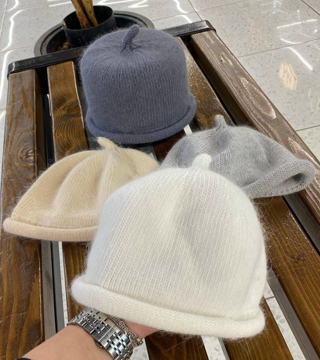 шапка бини с,шапка женская,шапка бини женская,женская вязаная шапка,модная шапка