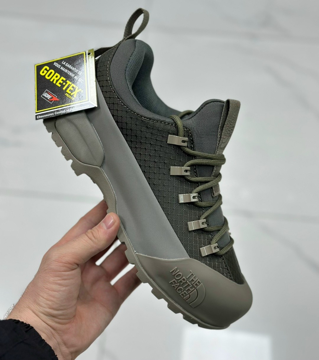 кроссовки the north face,кроссовки мужские the north face,ботинки the north face,черные кроссовки,кроссовки