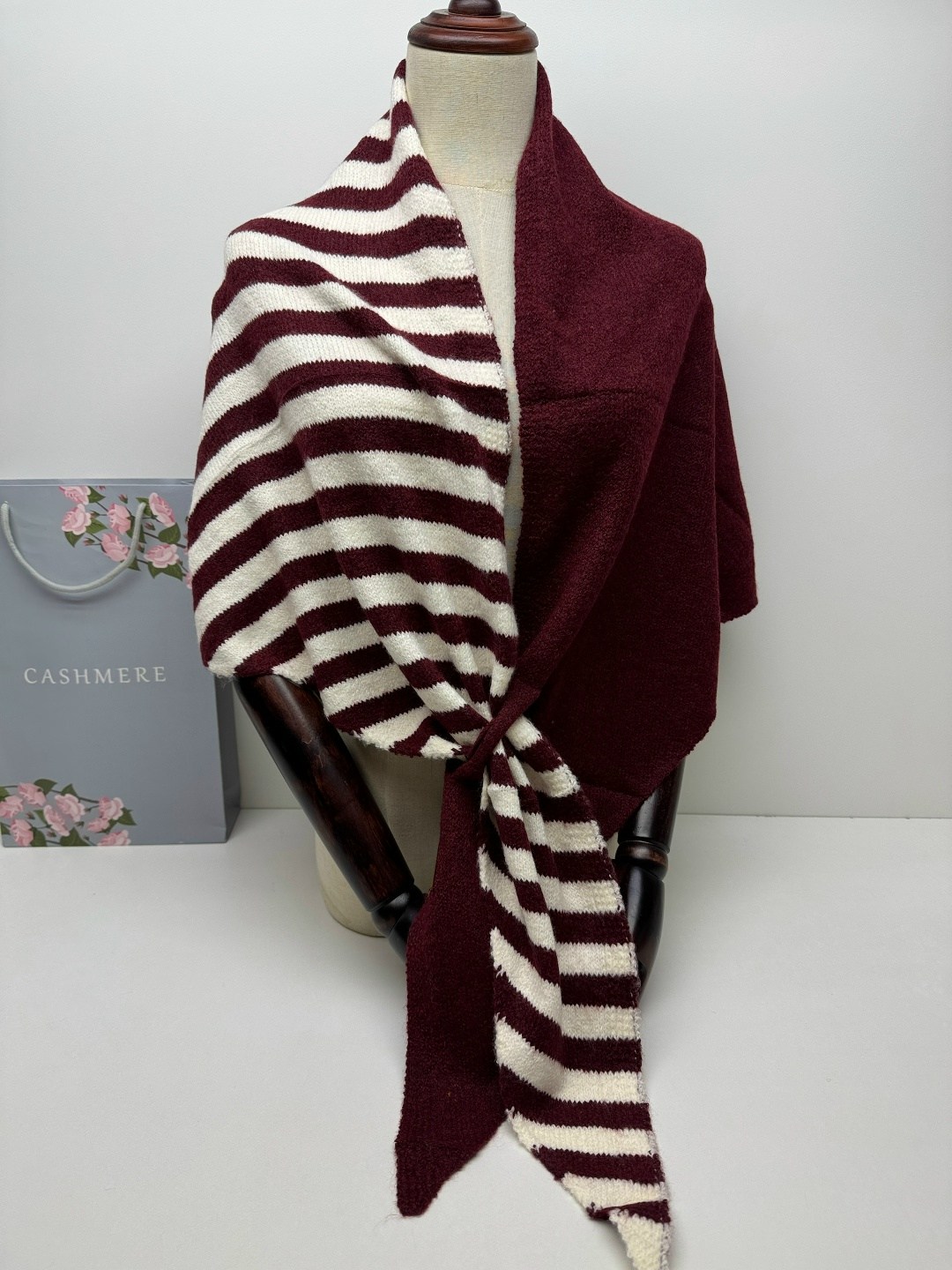 шарфы для женщин,шарф женские,вязаные шарфы,шарф пончо,накидка вязаная