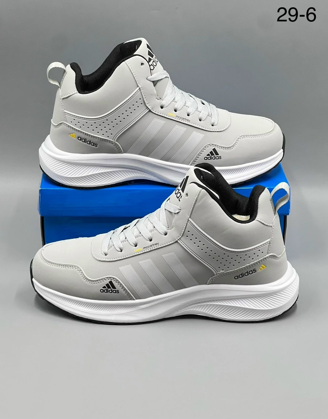 кроссовки мужские зимние adidas,спортмастер кроссовки мужские зимние,зимние мужские кроссовки,зимние кроссовки adidas,адидас терекс зимние