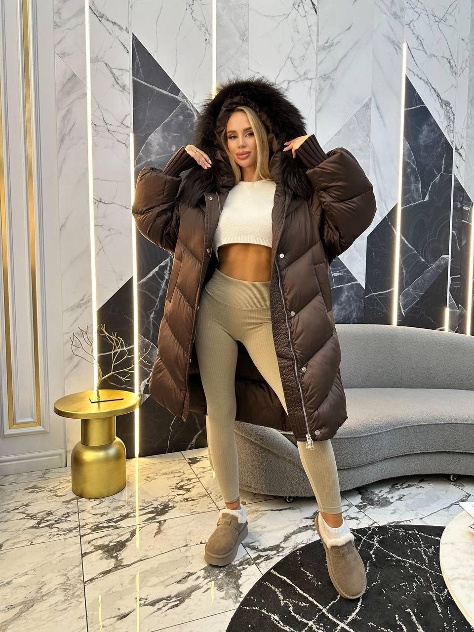 стильные пуховики,пуховик,пуховики женские,удлиненный пуховик,пуховики с мехом