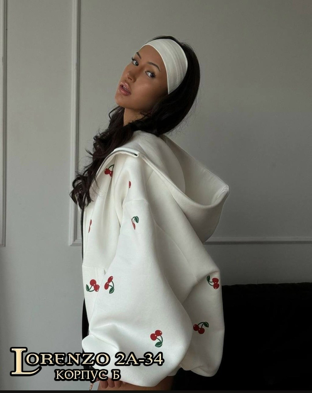 женское худи с капюшоном,худи женская оверсайз,модная толстовка,толстовка в стиле,толстовка женская