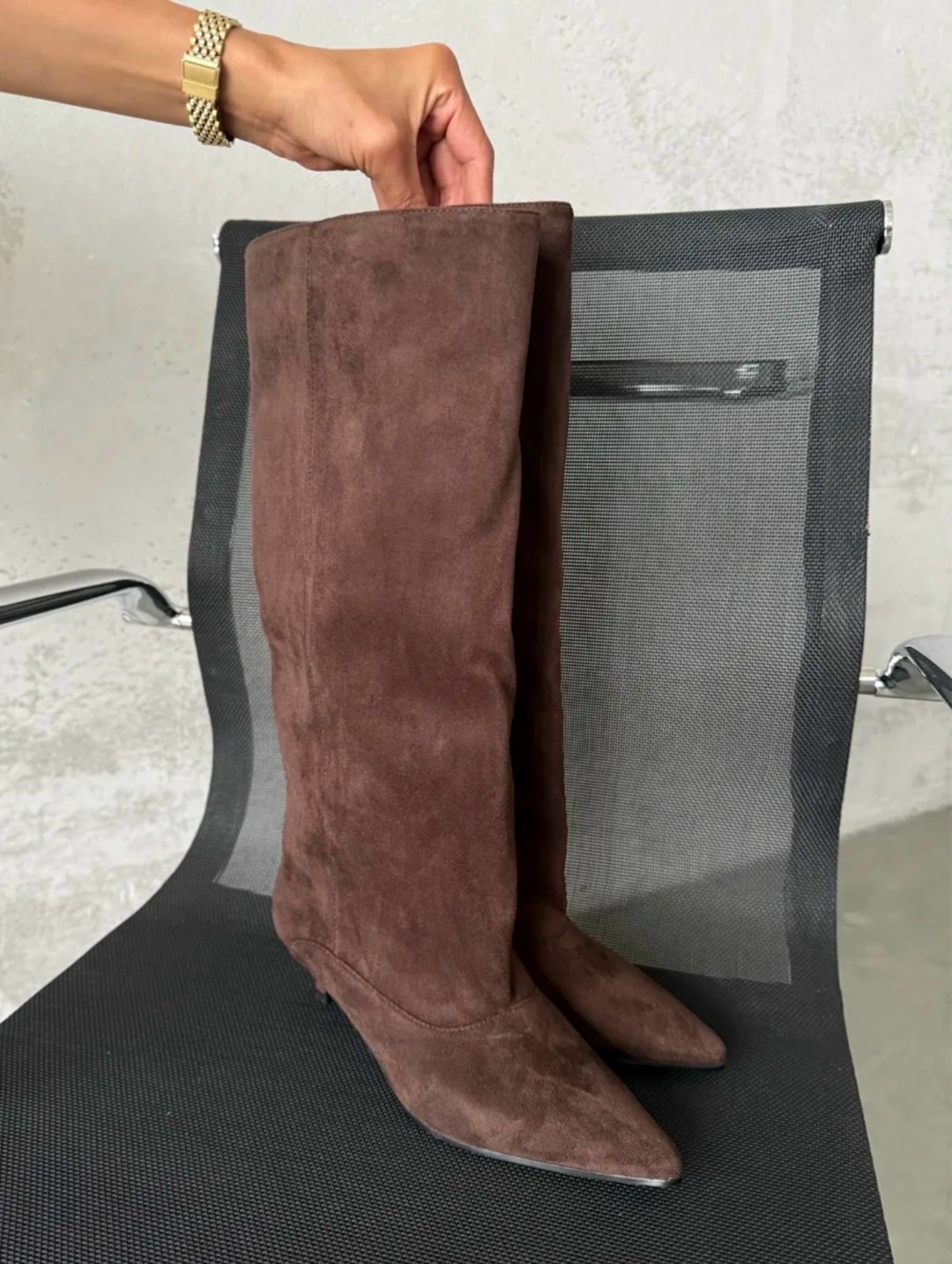 замшевые сапоги,элегантные сапоги,высокие сапоги,сапоги из натуральной замши,коричневые сапоги
