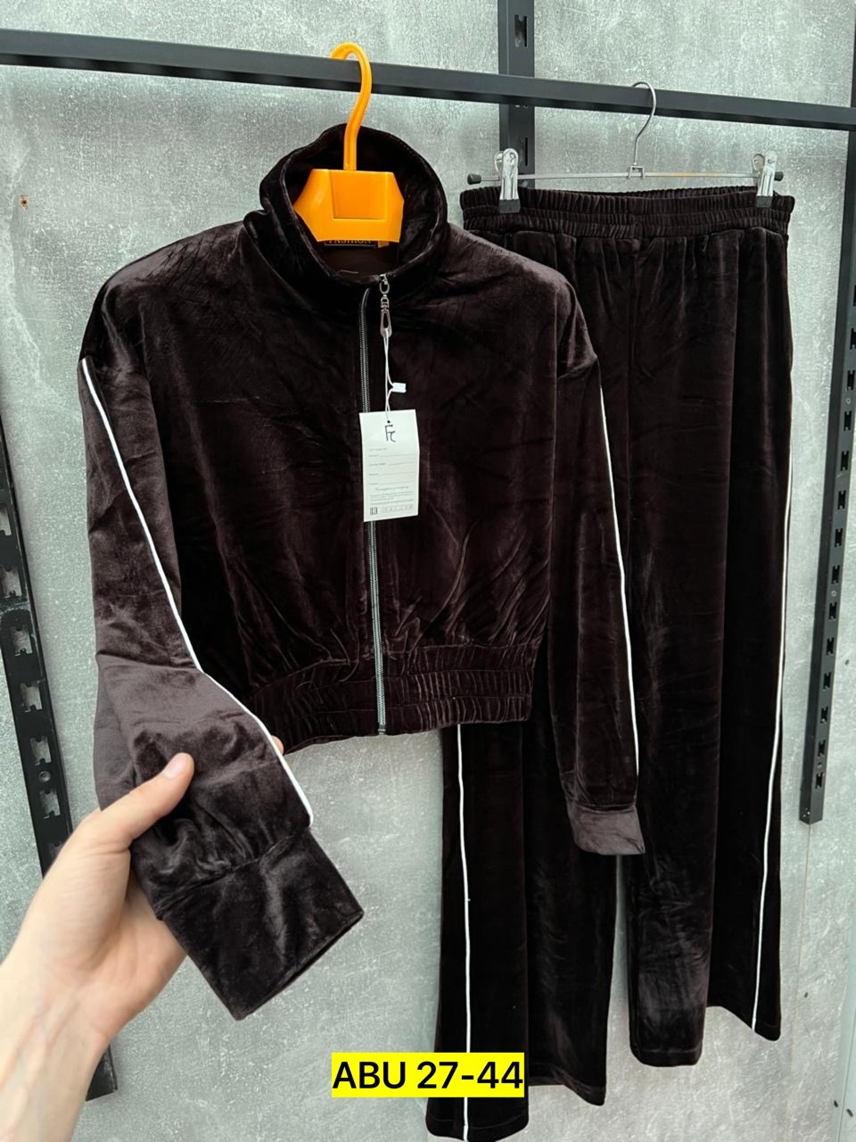 велюровый спортивный костюм женски,велюровый спортивная костюм,костюм велюровый женский,костюм велюровый,спортивный женский велюровый костюм