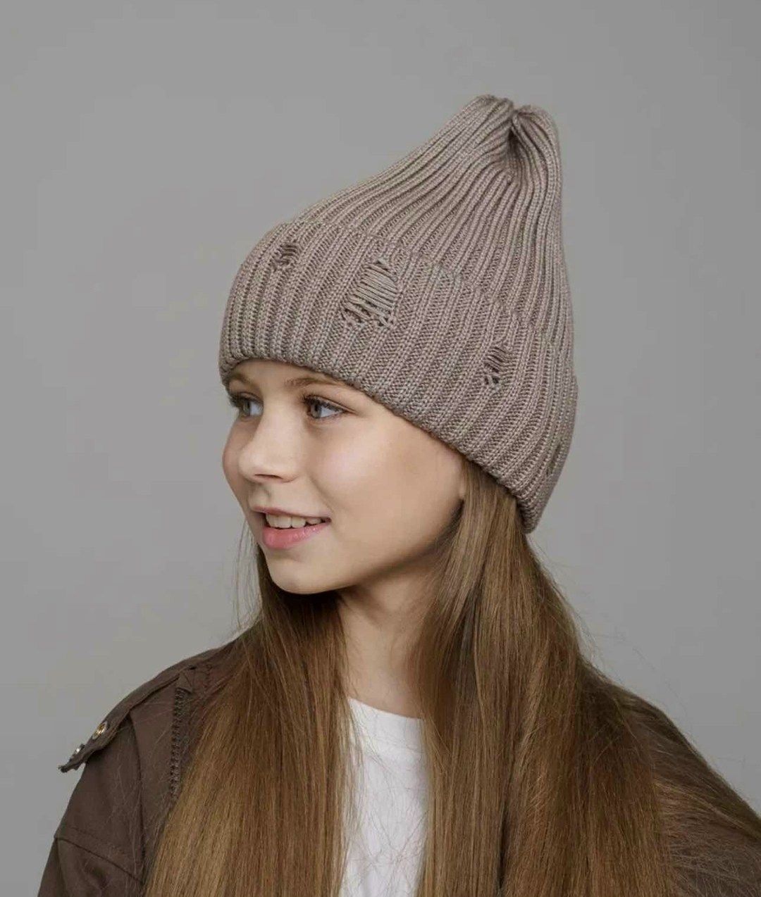вязаная шапка женская,шапка женская,женские шапки  взрослые,шапки оптом,шапка для женщин