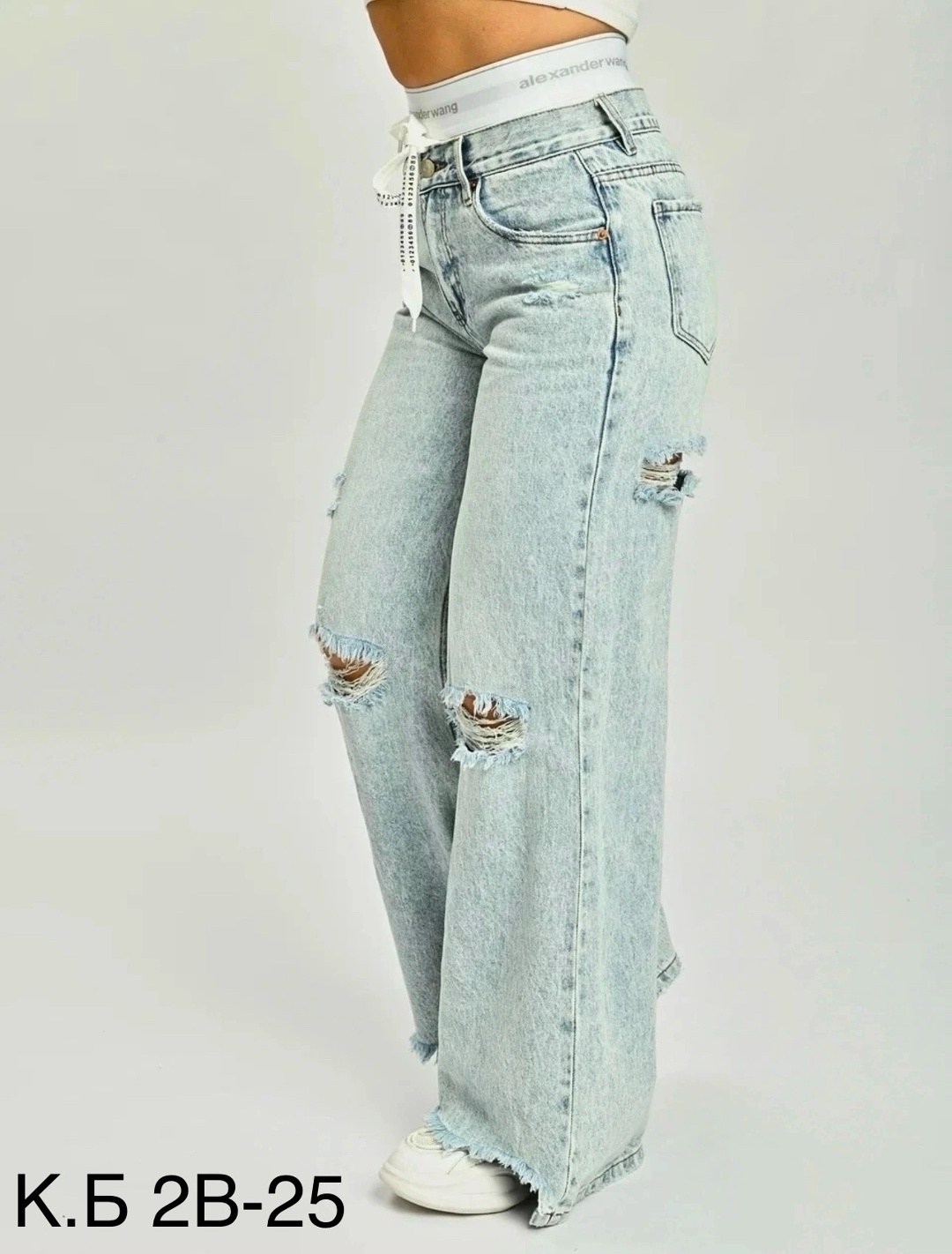джинсы женские,голубые джинсы,рваные джинсы женские,рваные джинсы,стильные джинсы