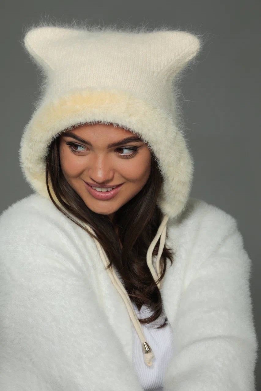 шапка с ушками из ангоры,шапка с ушками,шапка женская из ангоры,женская шапка с ушками,вязаная шапка с ушками