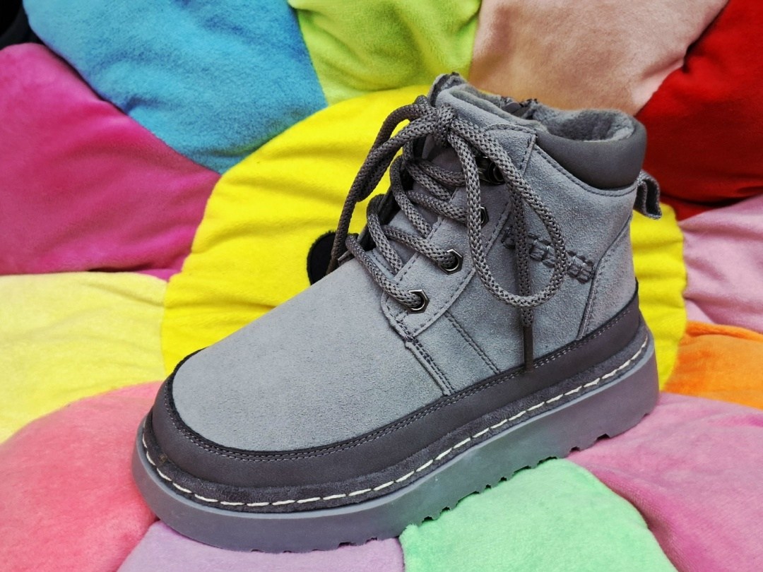 ,ботинки ugg,демисезонная ,ботинки мальчикам,детские ботинки бартек зимние