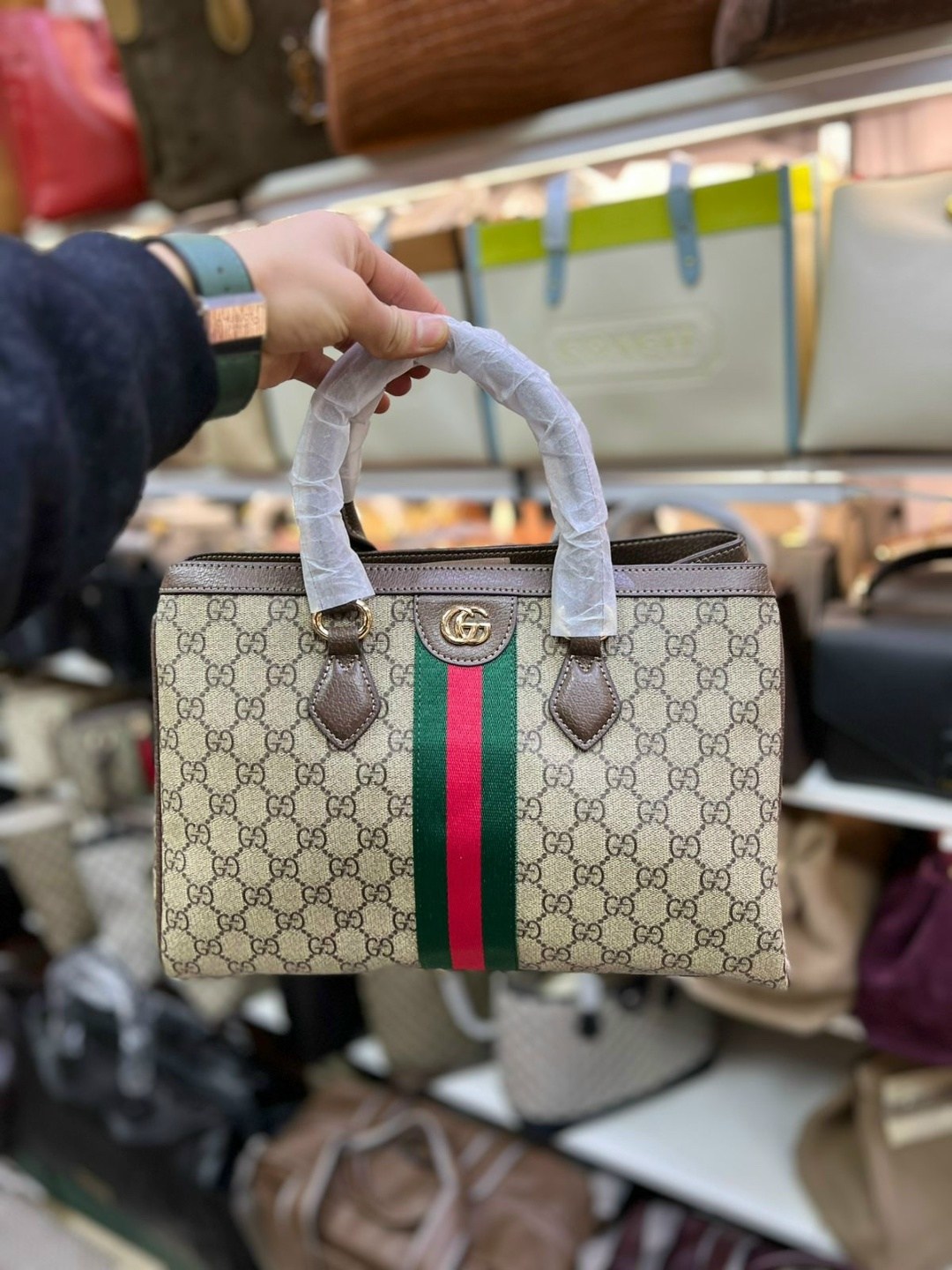 gucci сумка,маленькая сумочка гуччи,сумка гуччи женская,сумка гуччи оригинал,сумка гуччи