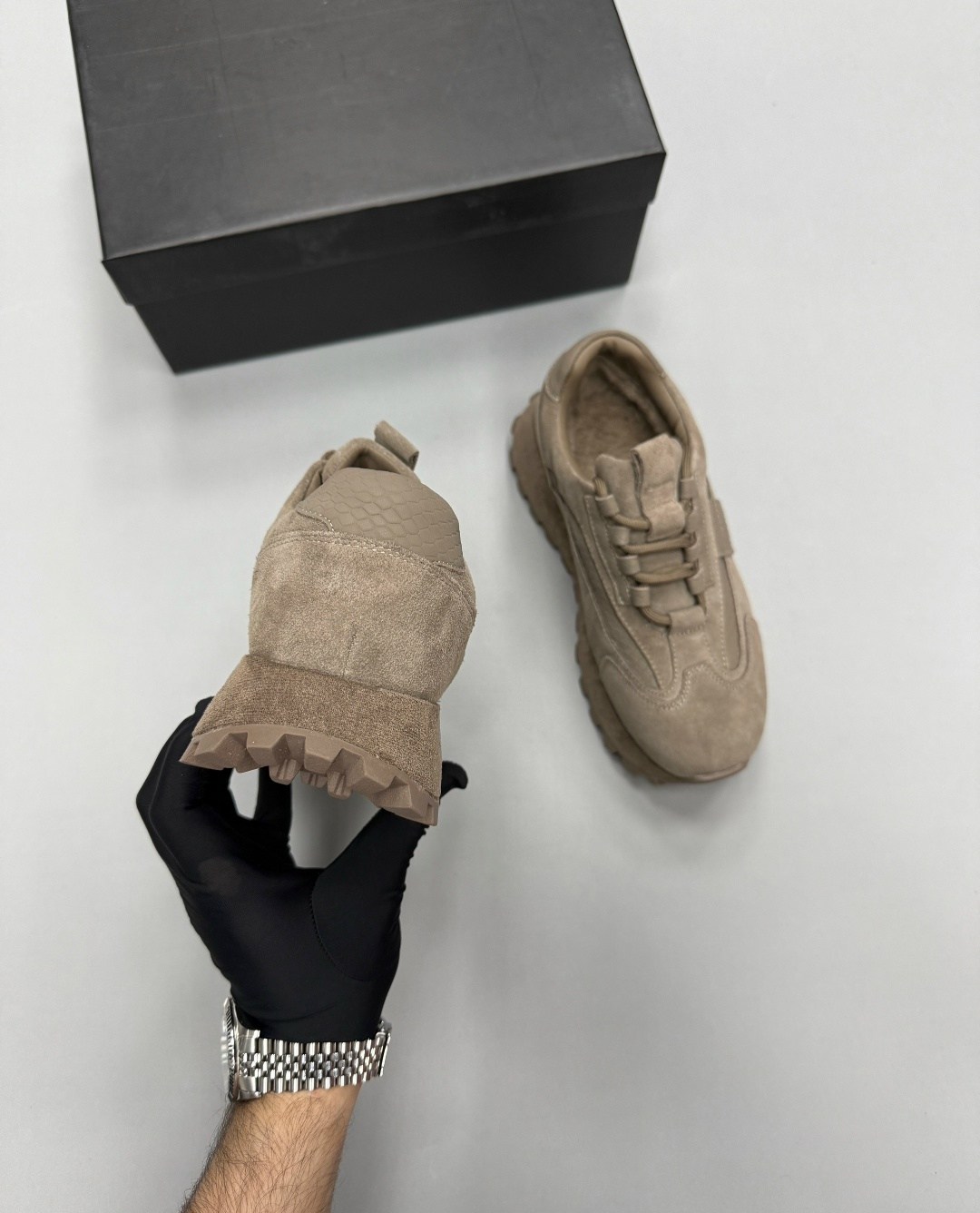 ,кроссовки коричневые женские,коричневые кроссовки,кроссовки замшевые,женские кроссовки