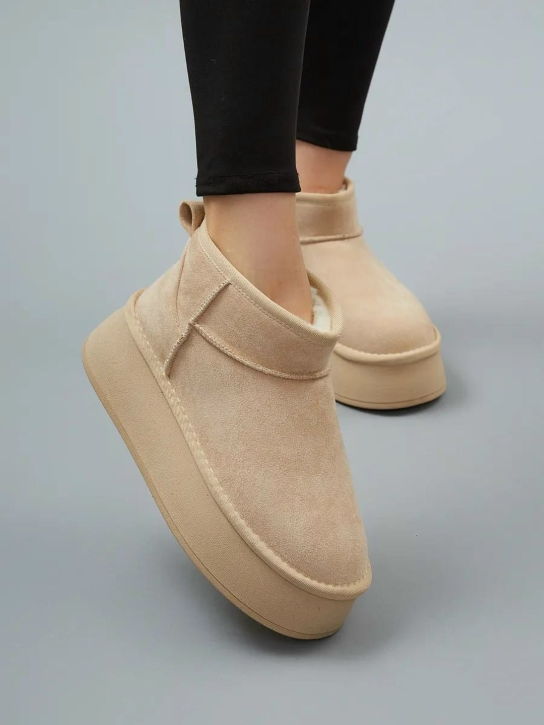 ,зимняя  женская,замшевые ботинки,женские угги,угги укороченные