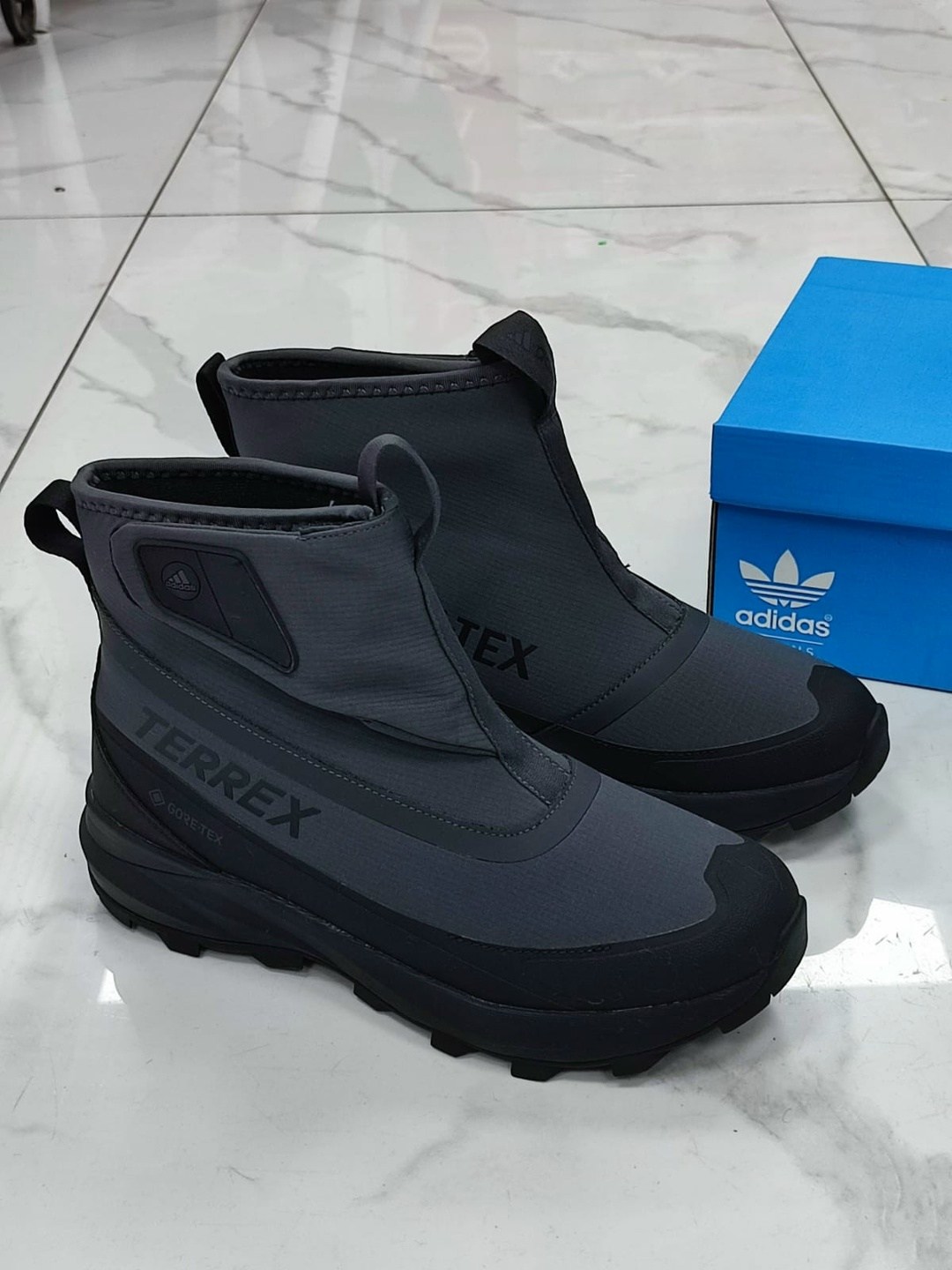 дутики мужские зимние adidas terrex,дутики adidas terrex,дутики adidas,зимние ботинки adidas,зимние сапоги adidas