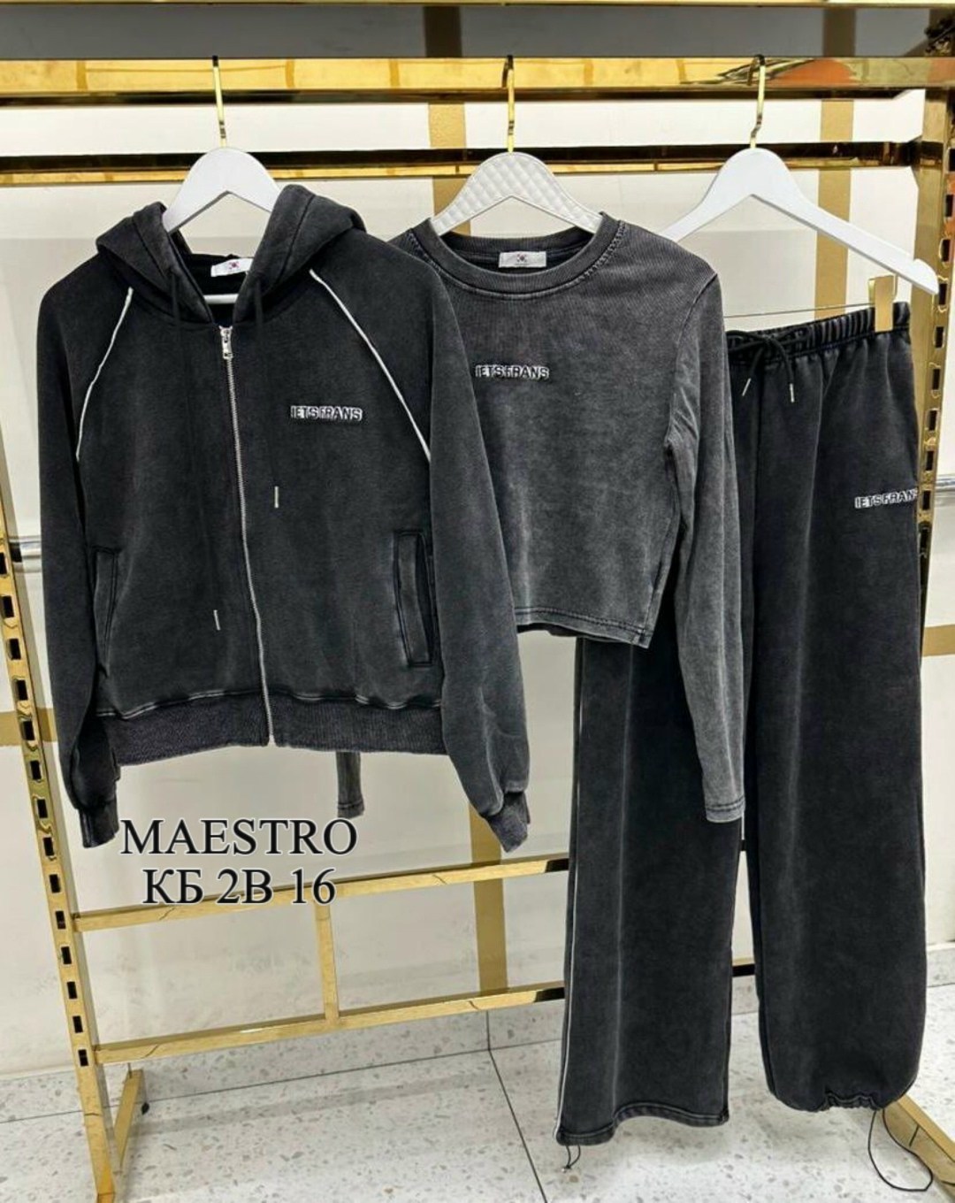 костюм на флисе,велюровые костюмы,спортивные костюм,женский спортивный костюм,спорт костюм