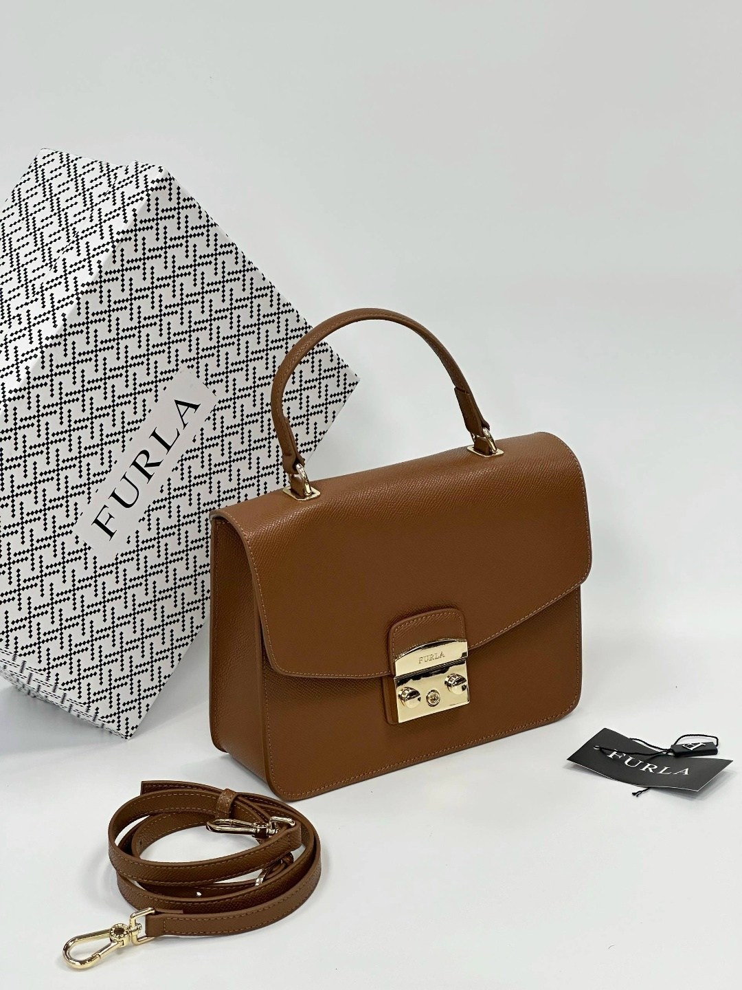 женская сумка furla,сумка фурла,сумки,сумка furla,сумка фурла метрополис