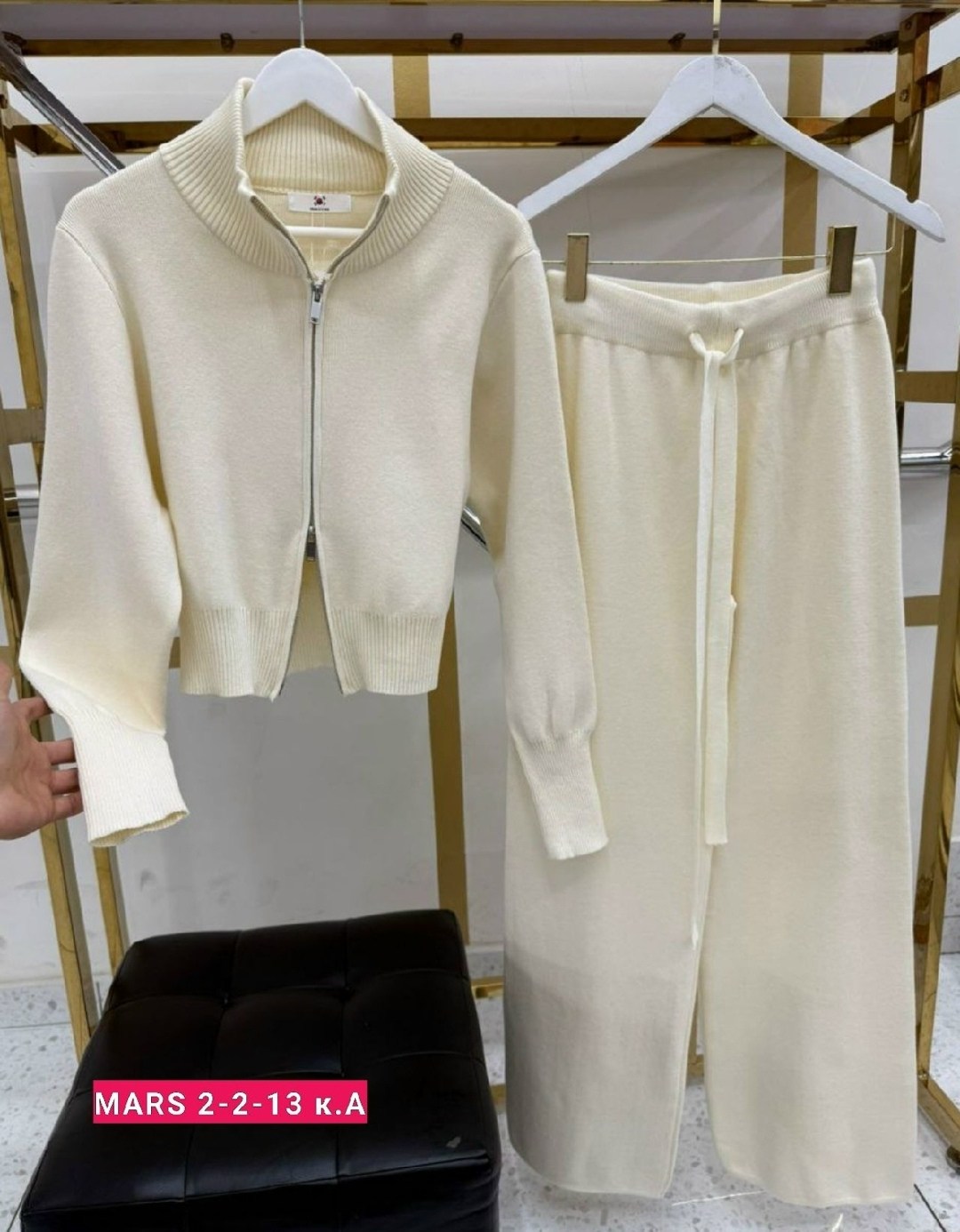 трикотажные костюмы,костюм двойка кашемир,женский трикотажный костюм,женские костюмы,костюмчик