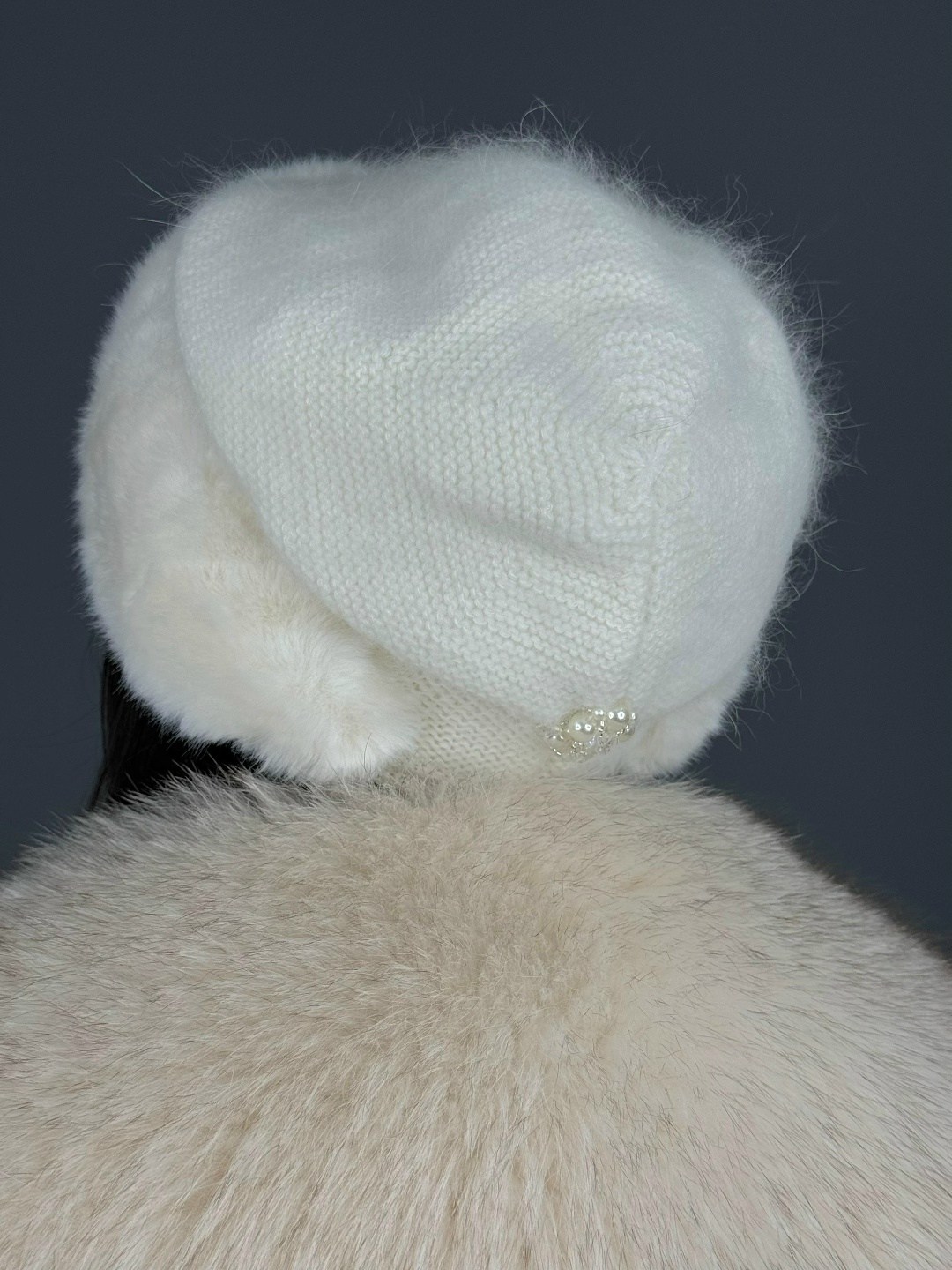 шапка зимняя меховая,шапка женская,шапка с натуральным мехом,женская меховая шапка,шапка меховая