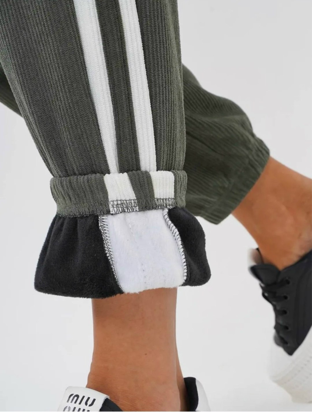 спортивные брюки,брюки джоггеры,штаны джоггеры,брюки спортивные женская,брюки женские джоггеры свободные широкие