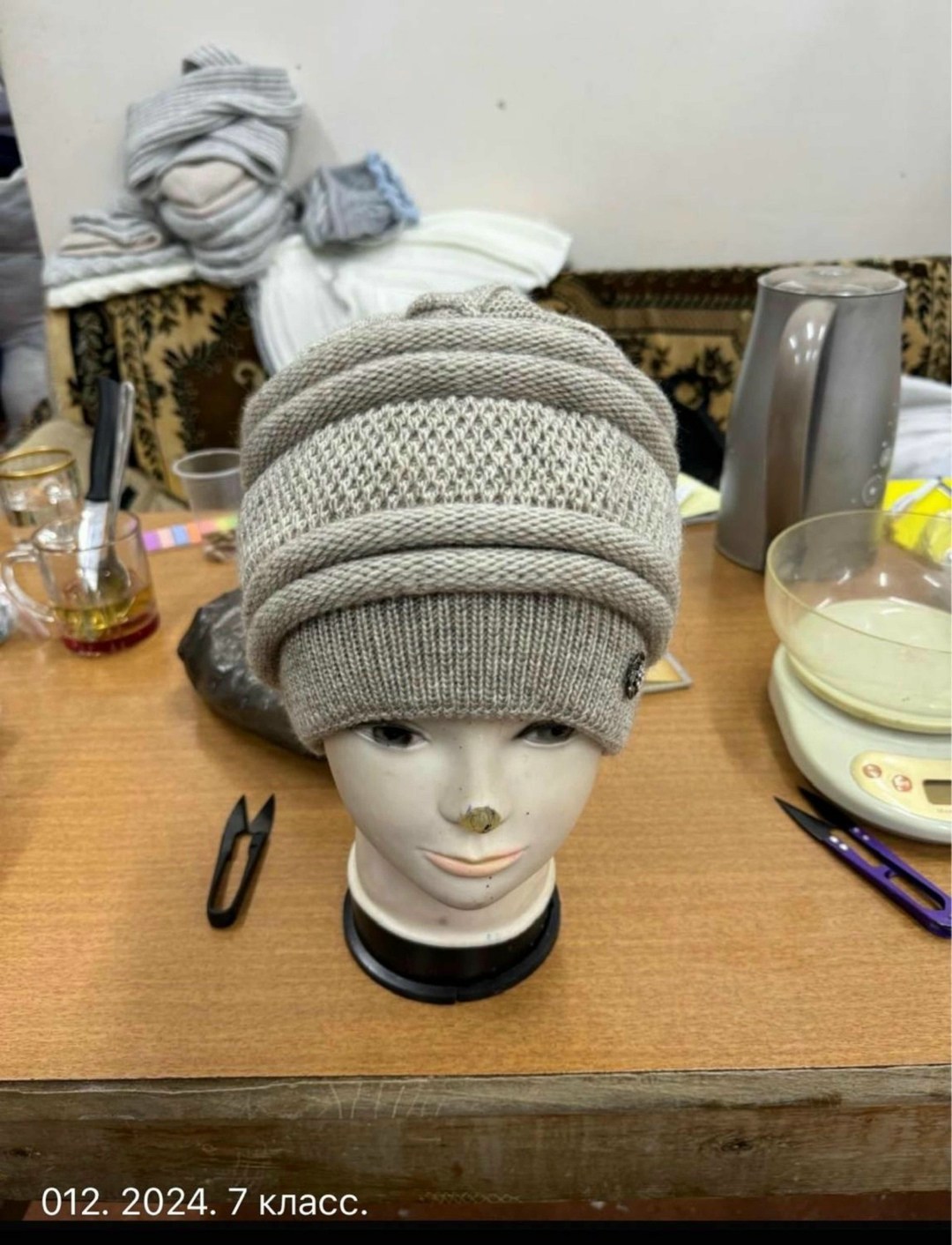 вязаная шапка,узор для шапки спицами,шапка спицами для женщин,вязание шапки,вязание спицами шапки