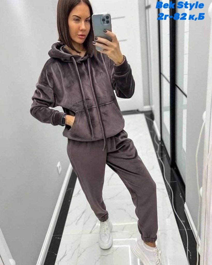 костюмы спортивные,костюм спортивный велюровый,спортивные костюмы женские,велюровый костюм,велюровый костюм женский