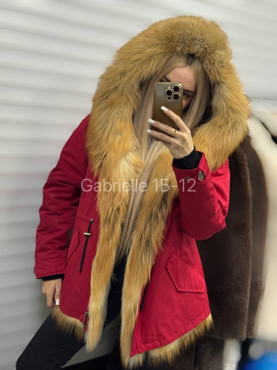 парка с мехом,красная парка с мехом,парка с мехом лисы,парка с мехом женская,парки с мехом женские