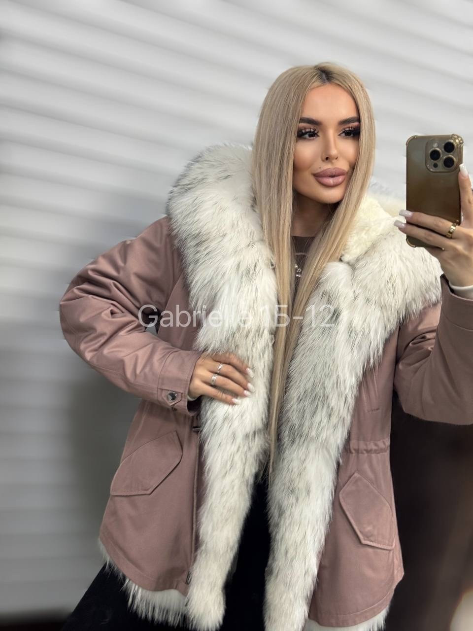 парка с натуральным мехом,парка женская с натуральным мехом,парка с мехом,женская парка с мехом,парка зимняя с мехом