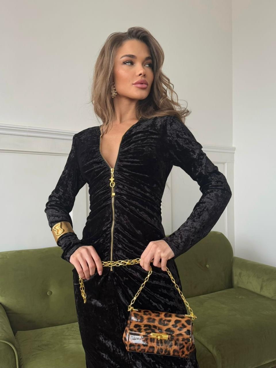 бархатное платье,элегантные платья,черное бархатное платье,платье из бархата,бархатное платье длинное