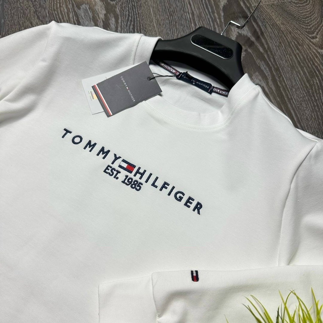 свитшот томми хилфигер белый мужской,свитшот томми хилфигер белый,толстовка томми хилфигер белая,толстовка томми хилфигер,tommy hilfiger толстовка