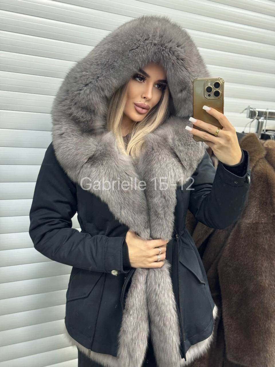 парка с натуральным мехом,парка с мехом,парка женская с натуральным мехом,парка с меховым,парка мех песец