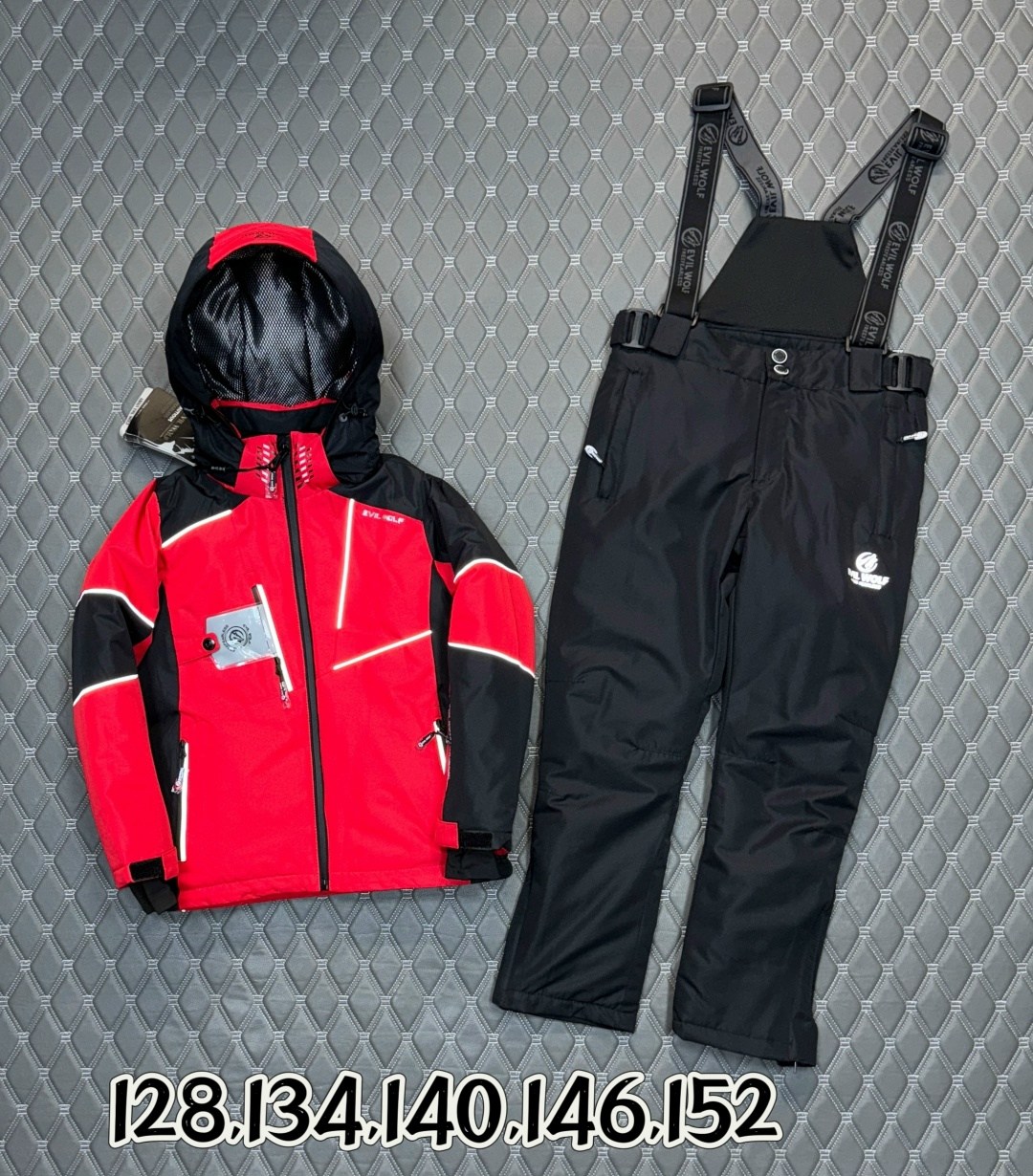 зима дети,зимняя одежда для детей,зимние игры для детей,дети играют зимой,дети играют в снегу