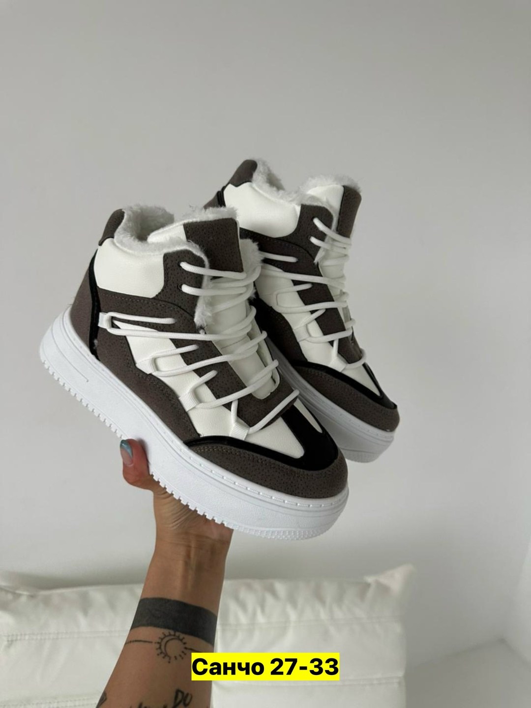 кроссовки женскиe,,зимние кроссовки женские,кроссовки для женщин,зимняя женская