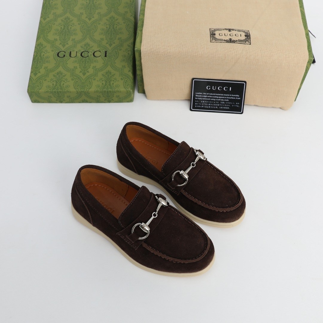 ,лоферы gucci,лоферы гуччи бархатные,замшевые мокасины гуччи,гуччи лоферы