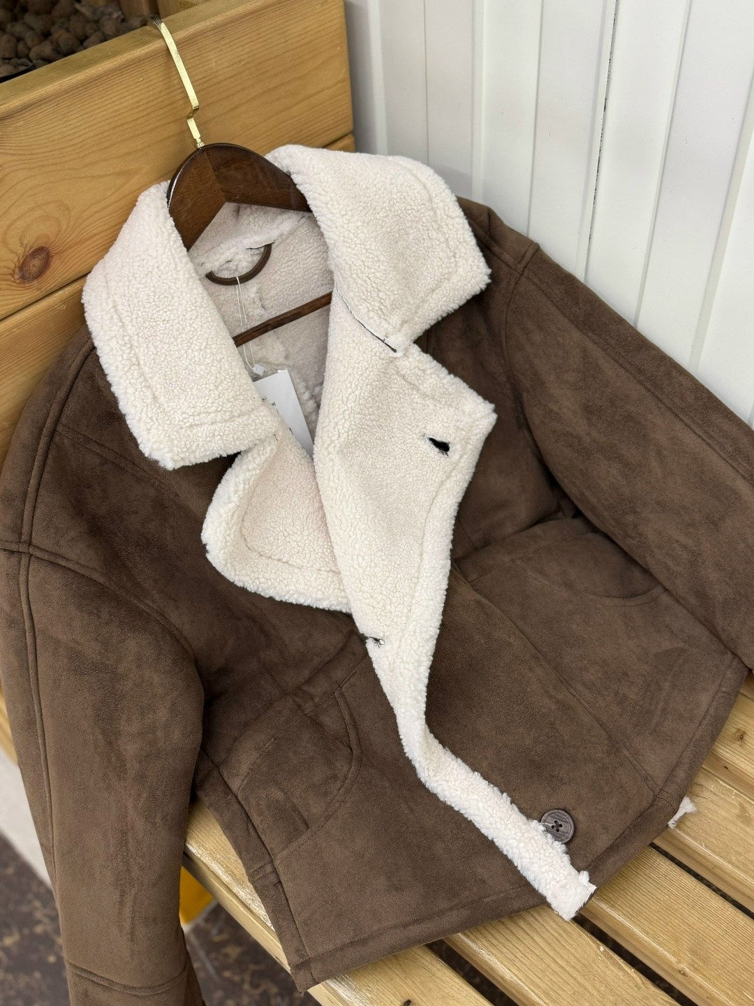 стильная дубленка,модная куртка,пальто модное,модные дубленки 2025 женские тренды,дубленка женская