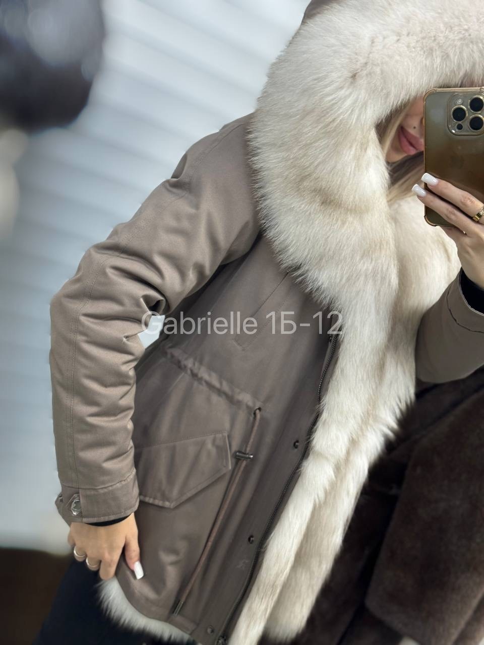 парка с натуральным мехом,парка с мехом,парка женская с натуральным мехом,женская парка с мехом,парка зимняя с мехом