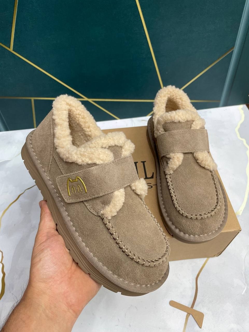 ,угги женские,зимняя , теплая, детская