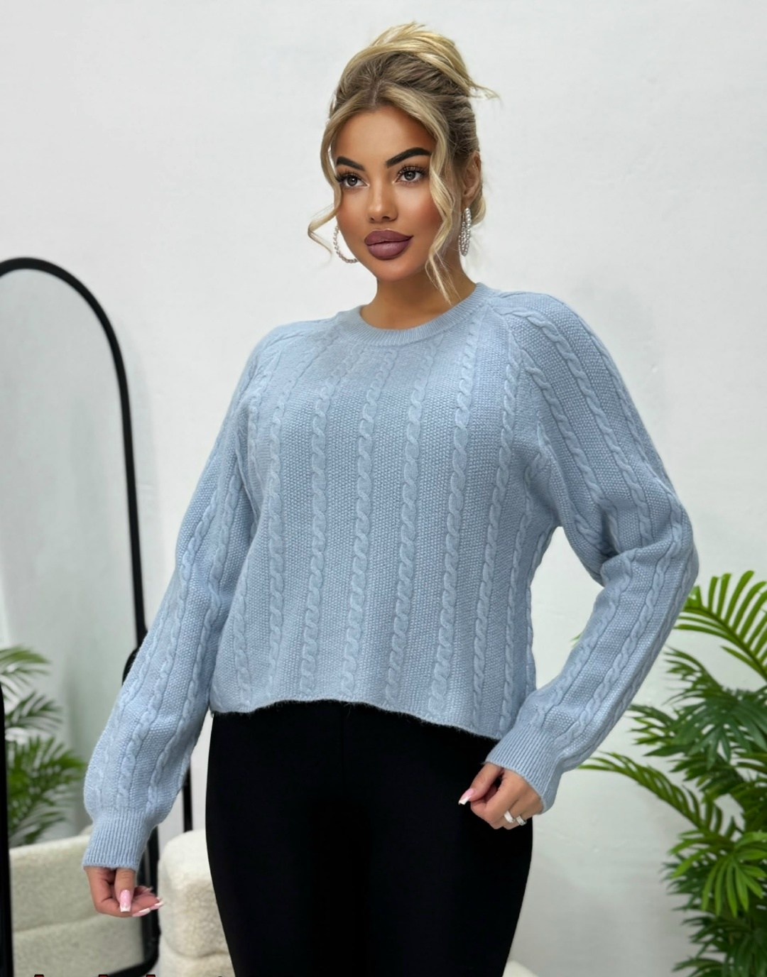 вязаные свитера женские,вязаные свитера,свитера женские,вязаные джемпера,модные свитера