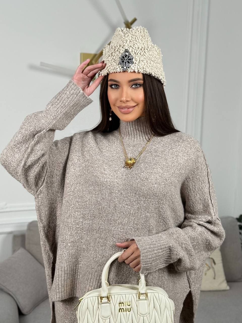 свитера женские,стильный свитер,бежевый свитер оверсайз,кофты оверсайз,свитеры вязаный оверсайз