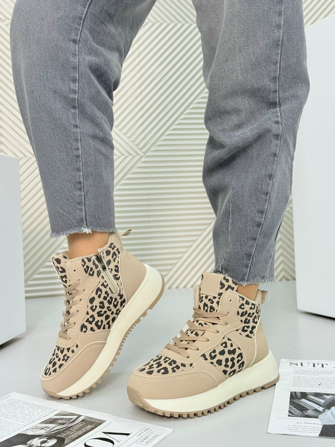 ,женские кроссовки,зимние кроссовки женские,теплые кроссовки,кроссовки зимнее