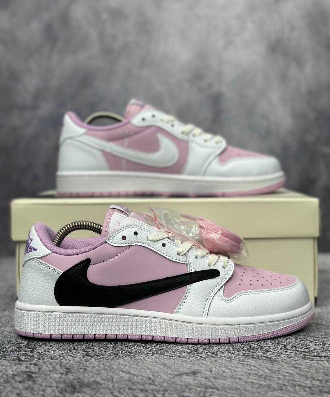 nike air jordan 1 low,nike air jordan 1 low se,кроссовки travis scott x air jordan 4 retro,кроссовки,air jordan 1 low