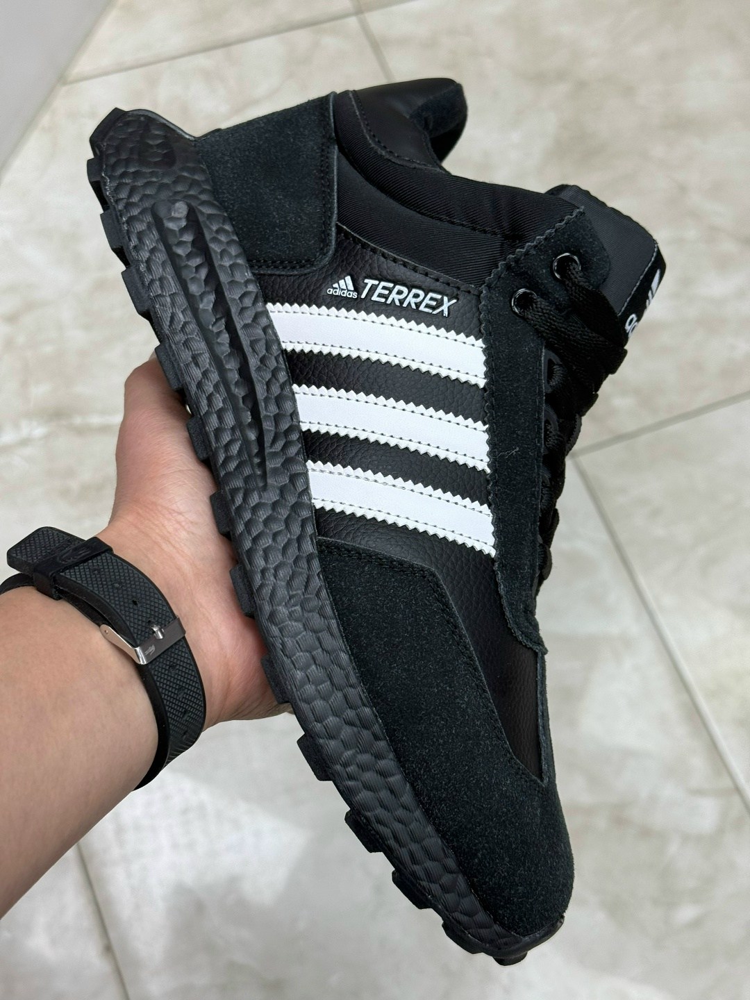 зимние кроссовки adidas,кроссовки adidas,зимние мужские кроссовки adidas,кроссовки мужские adidas,