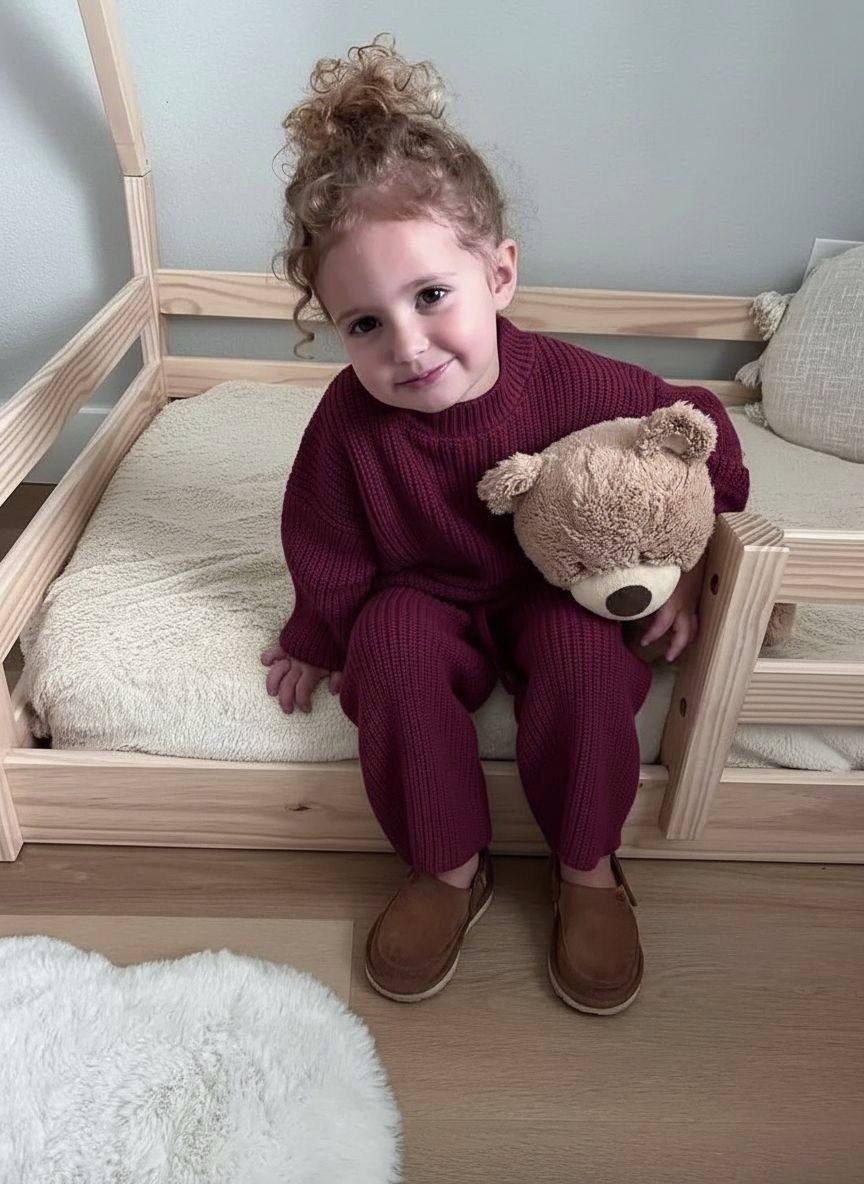 вязаные костюмы,трикотажные костюмы,костюм вязаный детский,вязаный костюм для девочек,костюмы для малыша