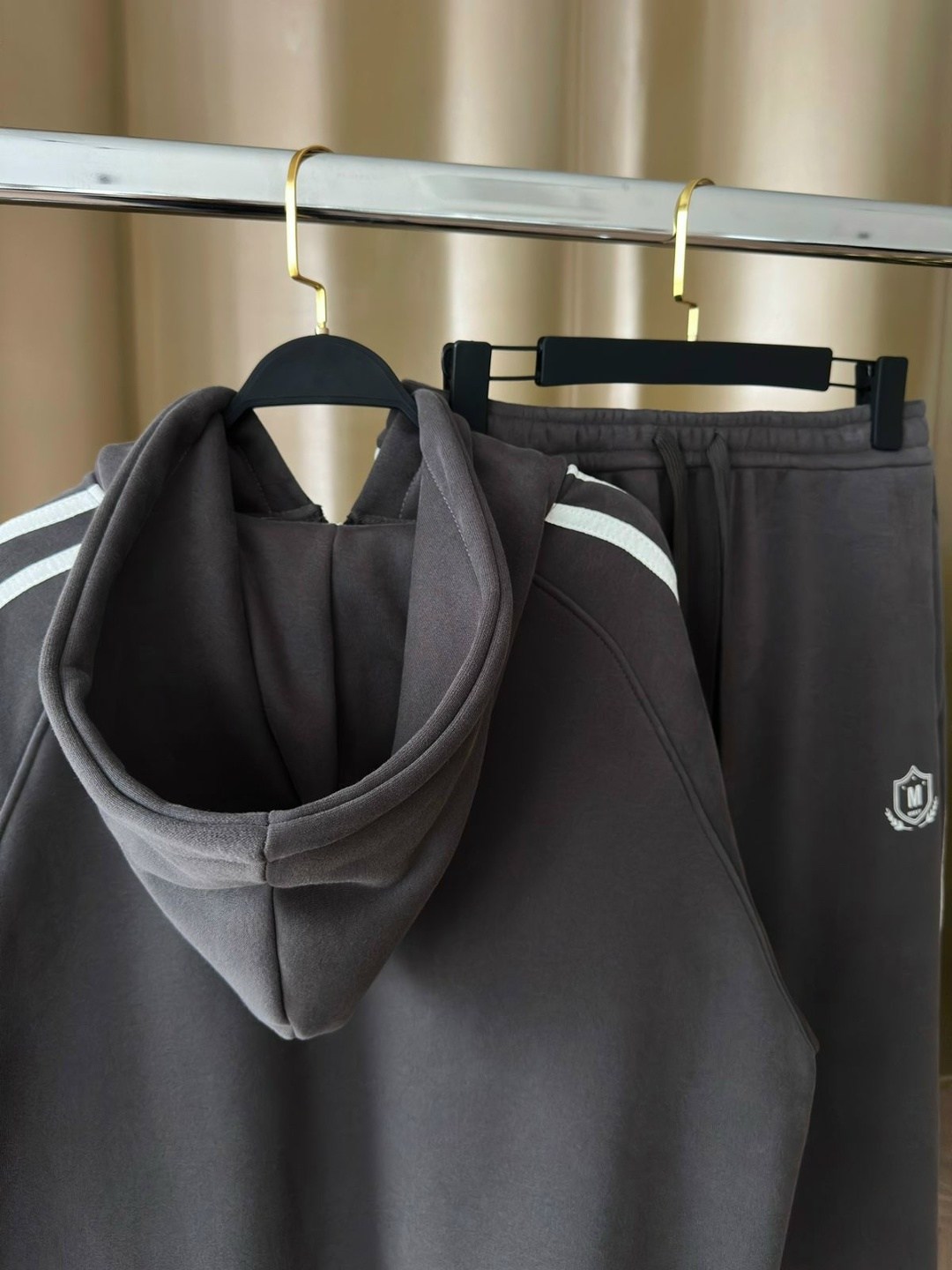 костюмы спортивные женские,костюмы спортивные,спортивный костюм на флисе женский,спортивные костюмы на флисе,костюм со штанами