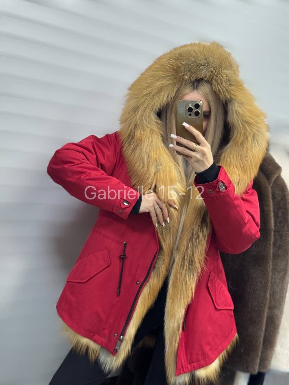 парка с мехом,красная парка с мехом,парка с мехом лисы,парка с мехом женская,парки с мехом женские