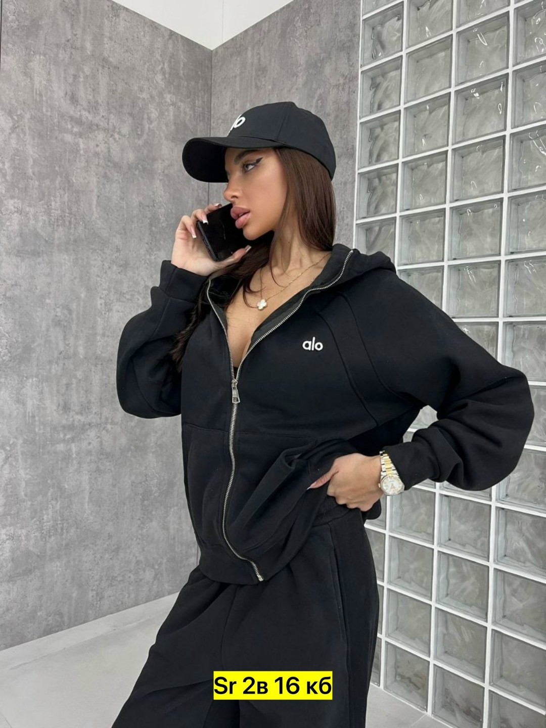 костюмы спортивные женский,спортивные костюм,костюм на флисе,трикотажные костюмы,женские костюмы