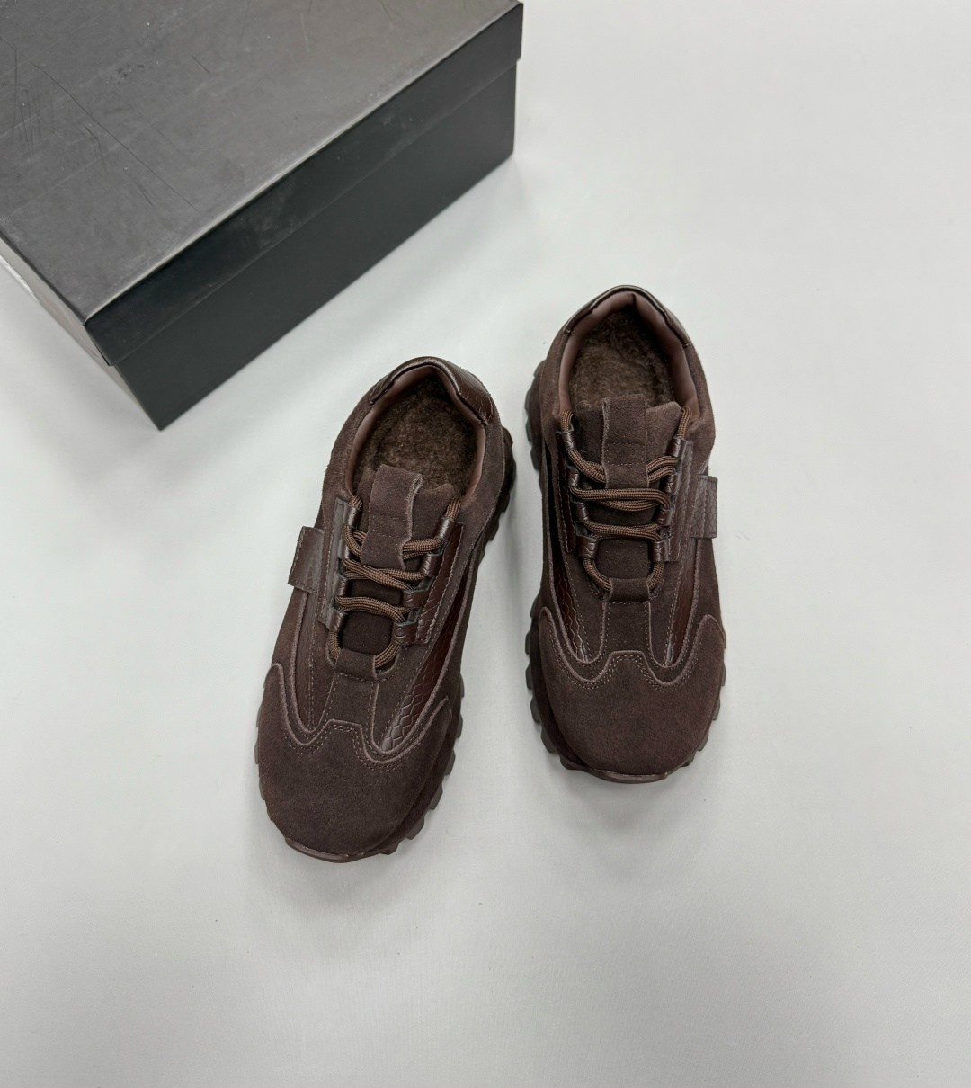 ,кроссовки коричневые женские,коричневые кроссовки,кроссовки замшевые,женские кроссовки