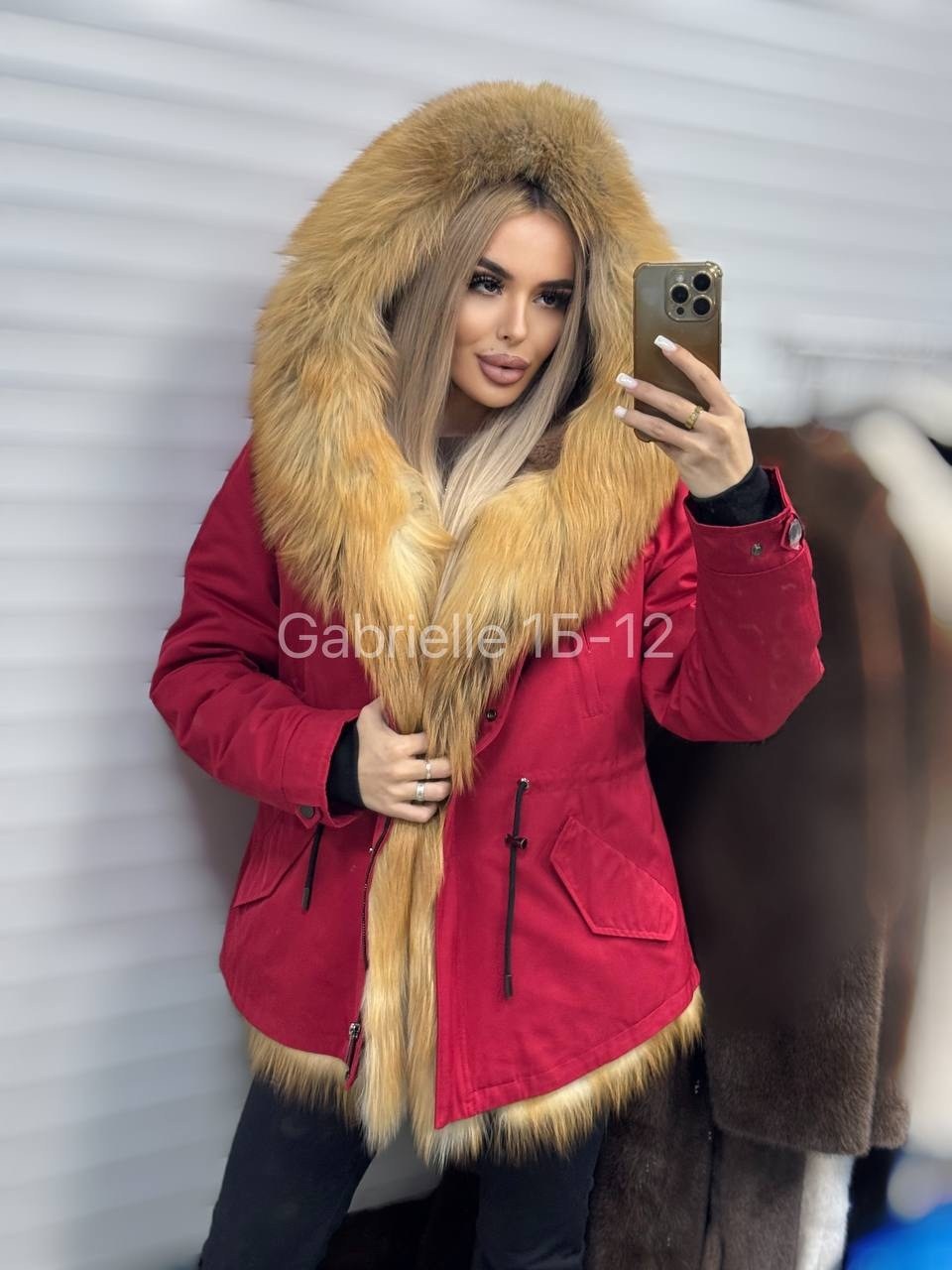парка с мехом,красная парка с мехом,парка с мехом лисы,парка с мехом женская,парки с мехом женские