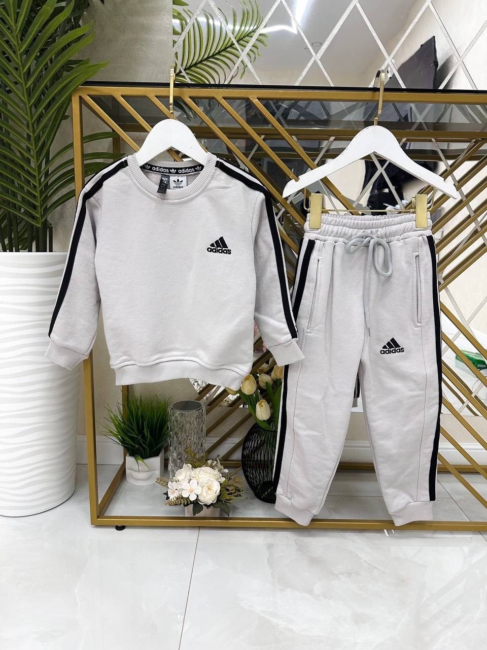 спортивный костюм adidas,детский спортивный костюм adidas,спортивные костюм,костюмы адидас,костюмы для мальчиков
